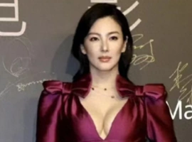 深圳街拍生图炸雷！张雨绮酒红绸缎裹身透“肉香”，宁静预言成真-春天资源分享网